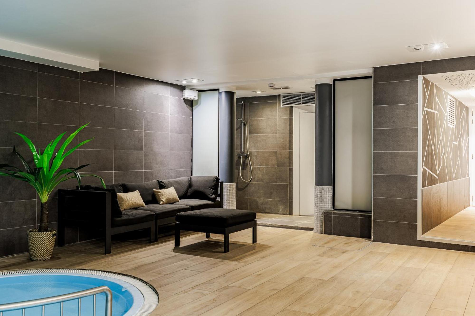 Saint Sauveur By Wp Hotel 4*